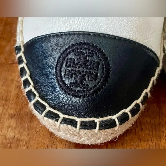 Tory Burch cap toe B/W leather espadrilles w/logo, New w/stickers,Sz 6.5