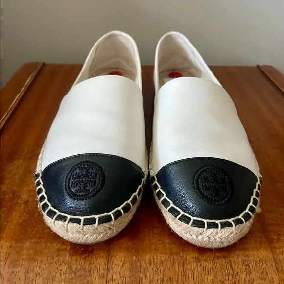Tory Burch cap toe B/W leather espadrilles w/logo, New w/stickers,Sz 6.5