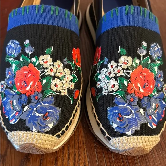 TORY BURCH Daisy Slip-ON Trainer Espadrilles Size 8 New in Box