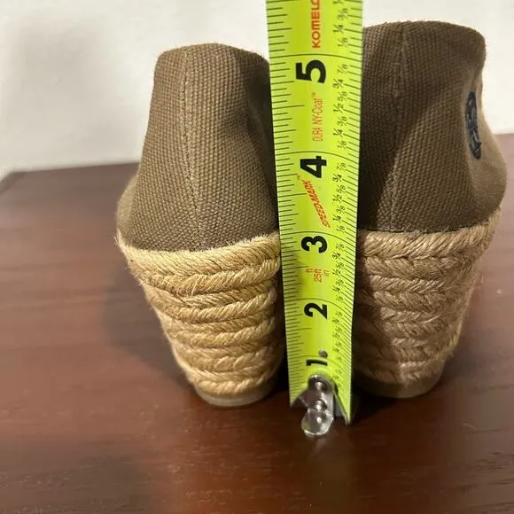 Tory Burch Filipa Peep Toe Wedge Espadrille Tan color Size 9