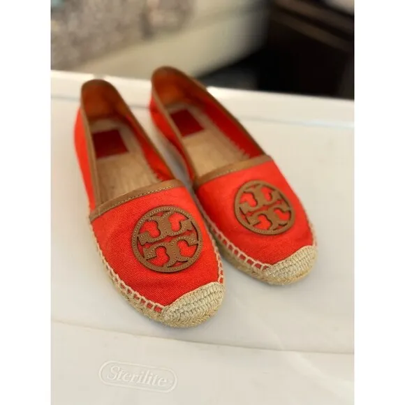 Tory Burch Flat Slip On Shoes Sz. 8M Carmen Sol Flame Red Espadrilles