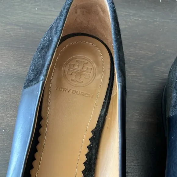 Tory Burch Gigi Pointed Toe Black Leather Flats