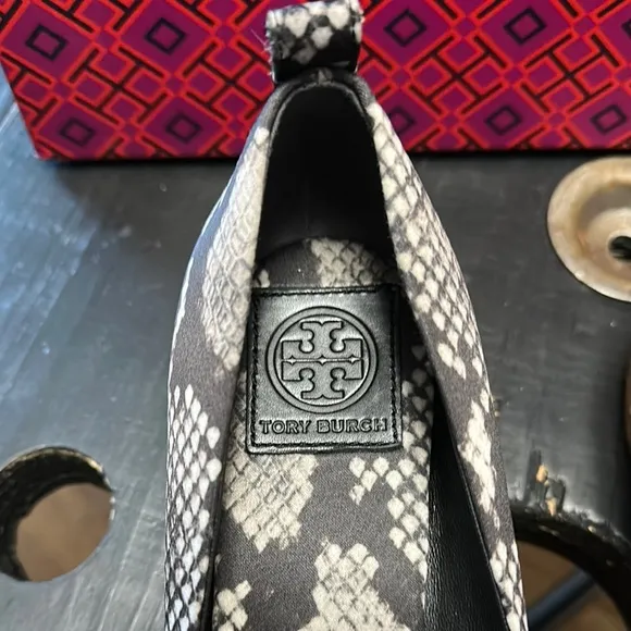 TORY BURCH Heather 40MM Wedge Espadrille - Roccia (Natural) Printed Satin
