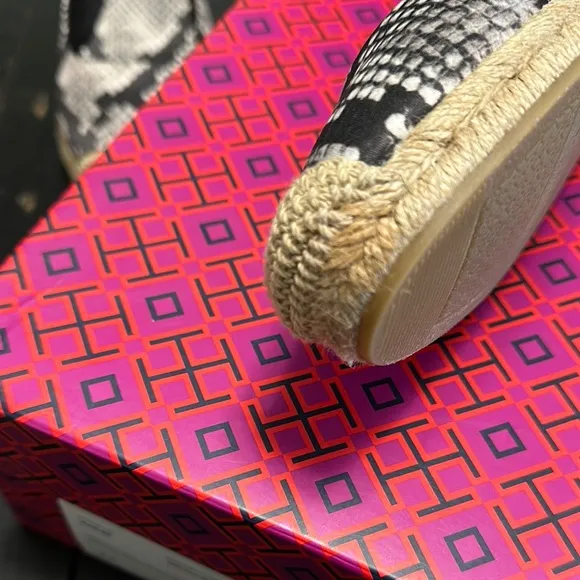 TORY BURCH Heather 40MM Wedge Espadrille - Roccia (Natural) Printed Satin