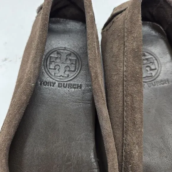 TORY BURCH KENDRICK Drivers Moccasin/Loafer brown Suede leather Gold Logo sz 5.5