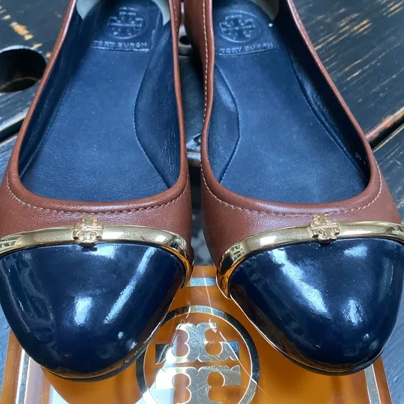 Tory Burch Lacy Driver Flat - Size 8.5