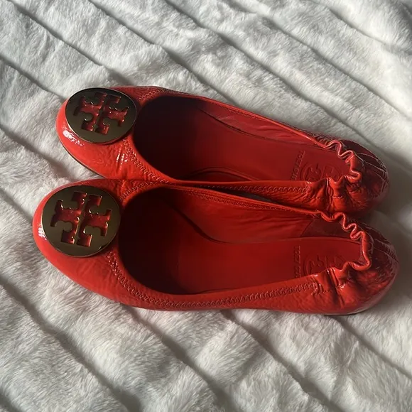 Tory Burch Orange Patent Leather Minnie Scrunch Ballet Flats