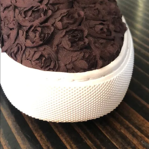 Tory Burch Rosette slip on sneakers