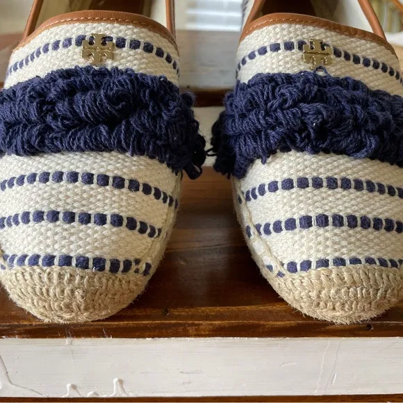 Tory Burch Shaw Fringe Espadrilles Navy and Cream Size 7