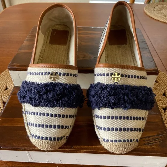 Tory Burch Shaw Fringe Espadrilles Navy and Cream Size 7