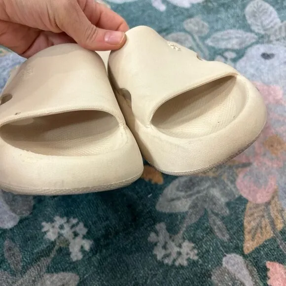 Tory Burch Shower Slides Sandals 5 French Pearl Beige Cream Foam Pool Slip On