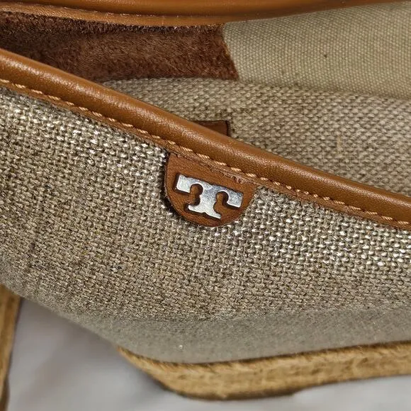 TORY BURCH WOMEN'S BEIGE / BROWN MAJORICA 5&quot; WEDGE HEEL ESPADRILLE SIZE 8 (38.5)