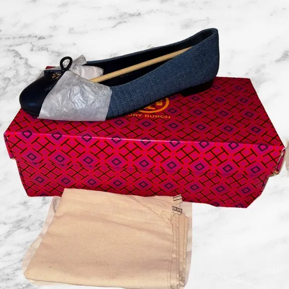 Tory Burch Women's Navy Ballet Flats