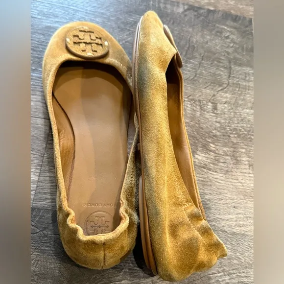 Tory Burch Women's Tan Suede Ballet Flats