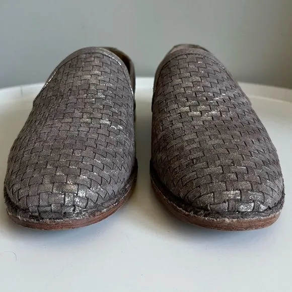 Trask Amanda Woven Loafer In Pewter Suede Size 8M