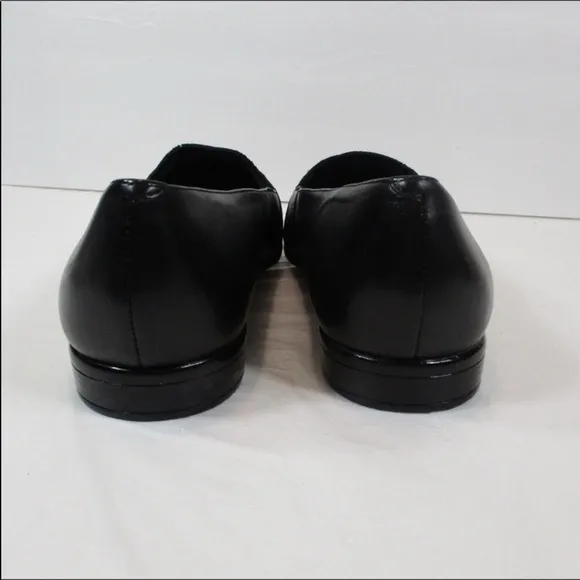TROTTERS Laurie Black Leather Loafers NWT Size 9.5N