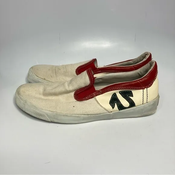 True Religion slip on loafer sneakers size 9.5