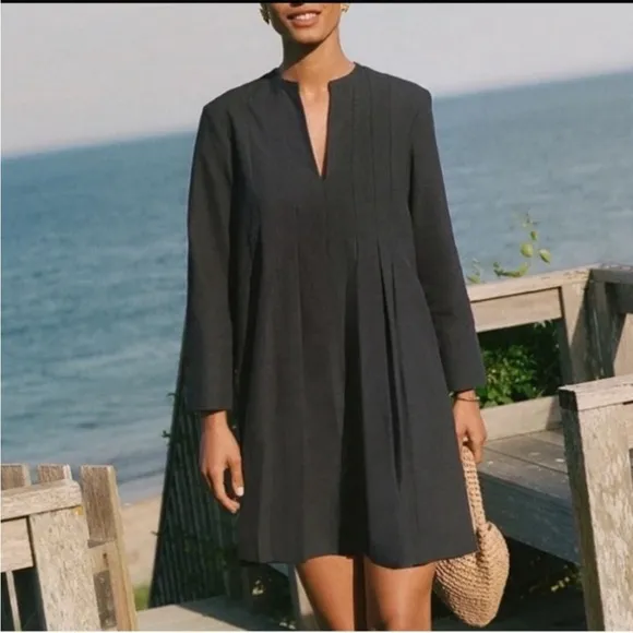 TUCKERNUCK NWOT Navy Blue Luella Dress Pleated Front L