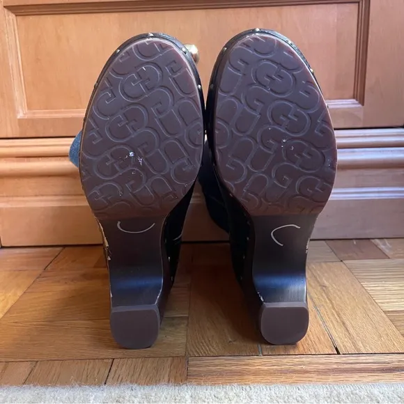 UGG Australia Amoret Boots Black Leather size 7