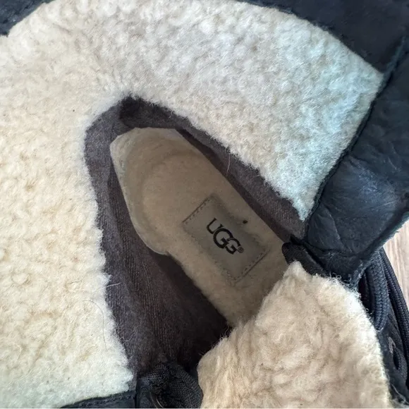 UGG Australia AZARIA Stout LEATHER SHEEPSKIN WATERPROOF DUCK BOOTS
