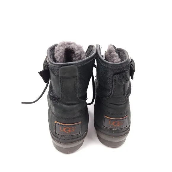 UGG Australia Cecile Waterproof Duck Boots Womens Size 6 Black Lace Up 1007999