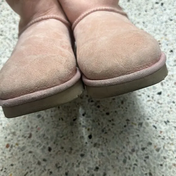 UGG Australia pink Bailey Bow boots 9