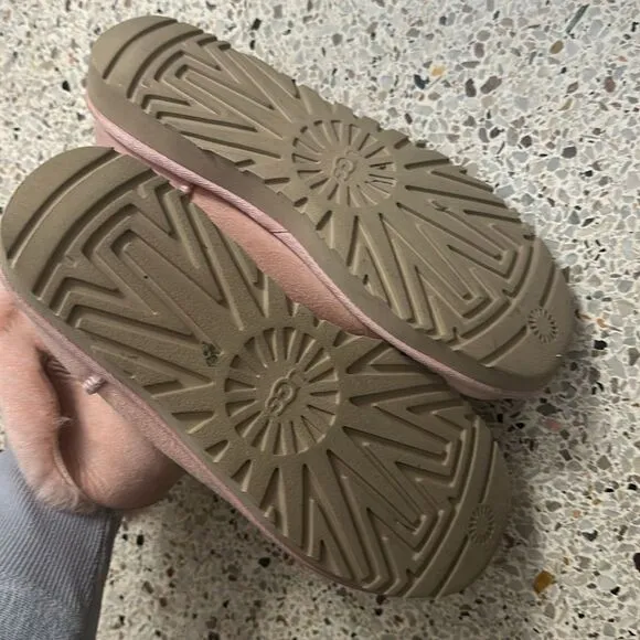 UGG Australia pink Bailey Bow boots 9