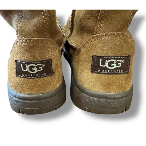 UGG Australia Ultimate Short 5275 Mid Calf Boots Chestnut Suede Women's Size 7