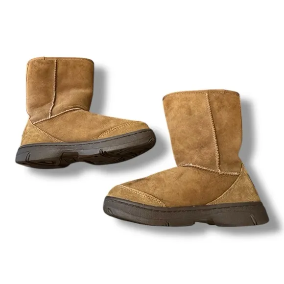UGG Australia Ultimate Short 5275 Mid Calf Boots Chestnut Suede Women's Size 7
