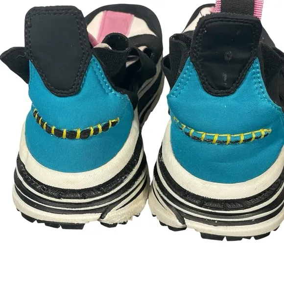 Ugg Australia Womens Gladiator Runner Black Pink Teal Shoe Sneakers Sz 6.5