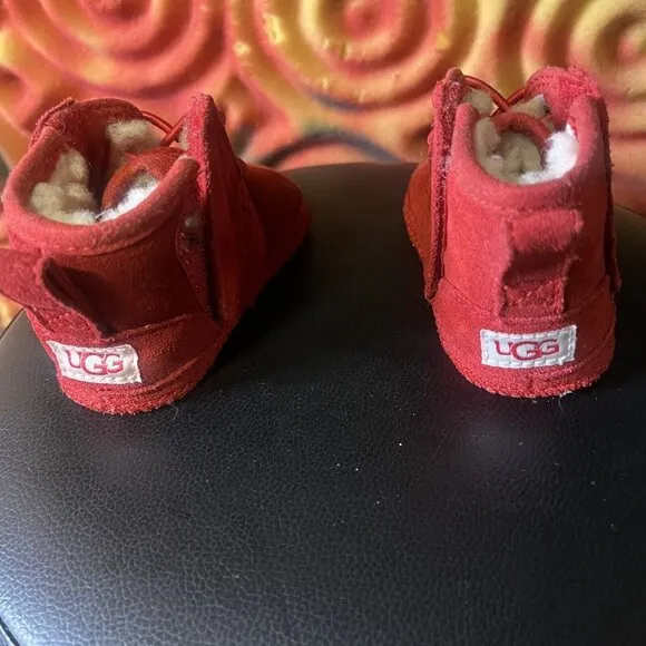 UGG Baby Neumel Lined Boots Red Size 02-03 (Small/6-12 Months) Logo
