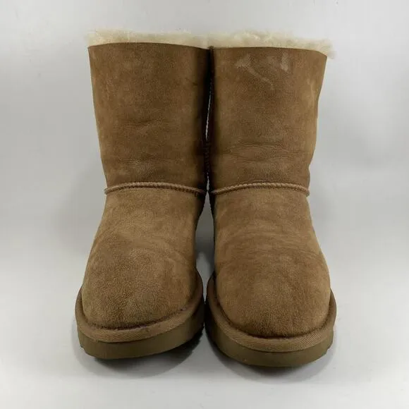 UGG Bailey Bow II Shearling Lined Boots Womens Size 5 Chestnut Tan Booties