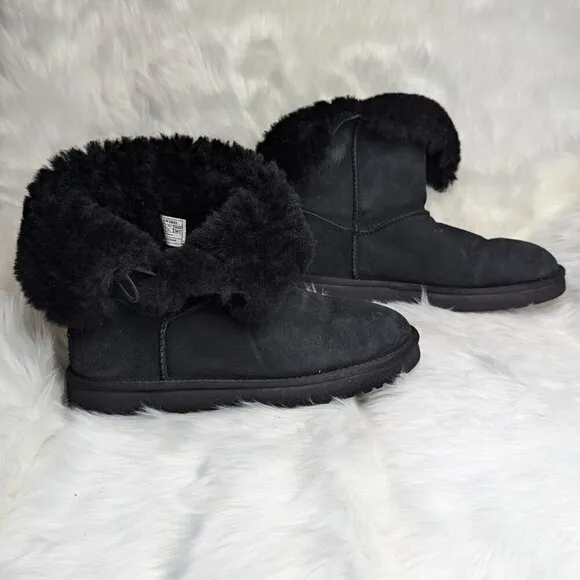 Ugg Bailey Button II  Women's Size 10 Black Suede Fur Lined Warm Boots