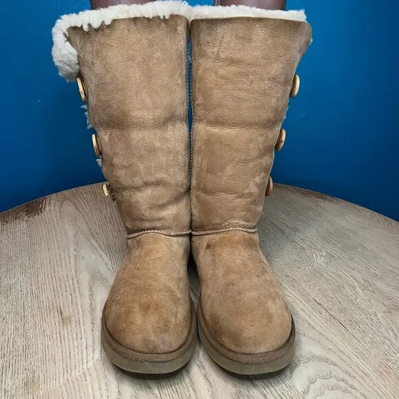 UGG Bailey Button Triplet Fur Lined Suede Classic Tall Boots Chestnut Women’s 11
