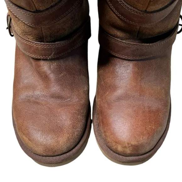 UGG Becket Boots 7 Mid-Calf Leather Shearling Fur Buckle Chestnut Brown