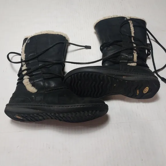 UGG Black Catalina Leather Sheepskin Lace-up Boots Size 7