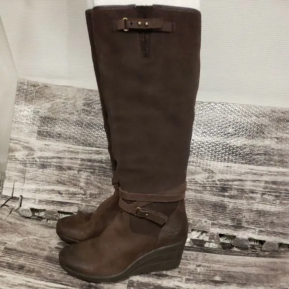 UGG BOOTS LESLEY SUEDE KNEE HIGH WEDGE WATERPROOF (1005266) WOMENS SIZE 6 BROWN