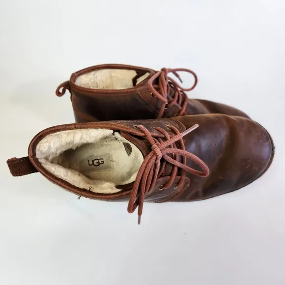 UGG Boots Mens‎ Size 11 Neumel Lined Brown Leather Chukka Lace Up Boots Western