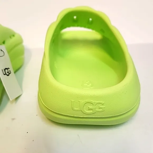 UGG Bright Green Foam Slides Size 8 NWT