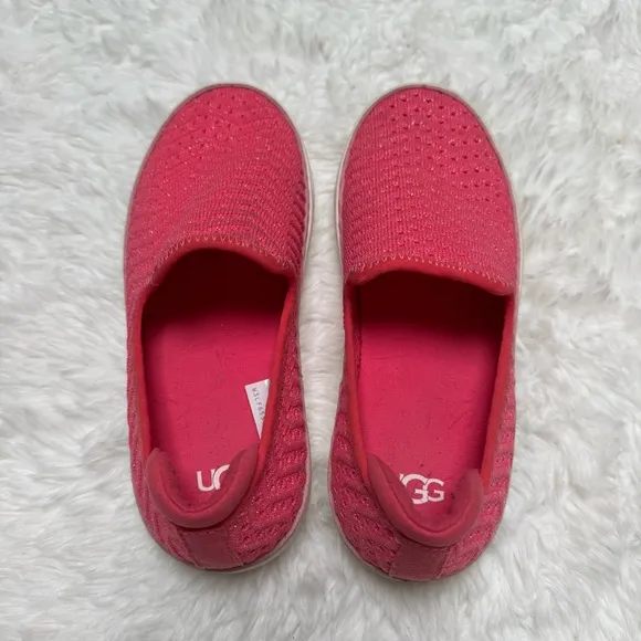 UGG Caplan Pink Mesh Slip On Sneakers Size 5.5