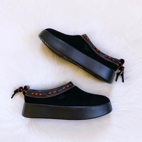 UGG Classic Boom Slip On Black Sneakers