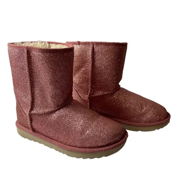 UGG Classic Glitter suede sheepskin fur lined Pink big girls boots Size 5