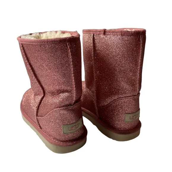 UGG Classic Glitter suede sheepskin fur lined Pink big girls boots Size 5