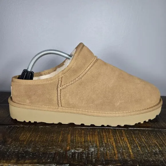 UGG Classic Slipper Womens Size 10 Slip On Shoes Boots Brown Fur Lined