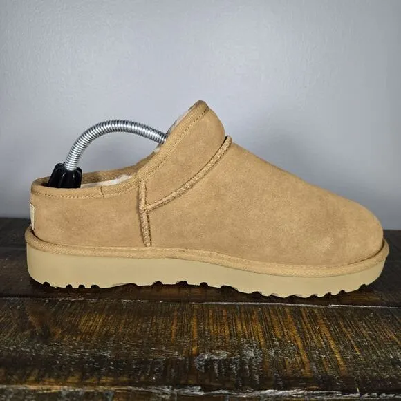 UGG Classic Slipper Womens Size 10 Slip On Shoes Boots Brown Fur Lined