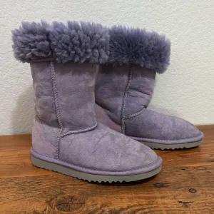 UGG CLASSIC TALL BOOTS KIDS PURPLE SUEDE SHEEPSKIN FUR LINING SIZE 4
