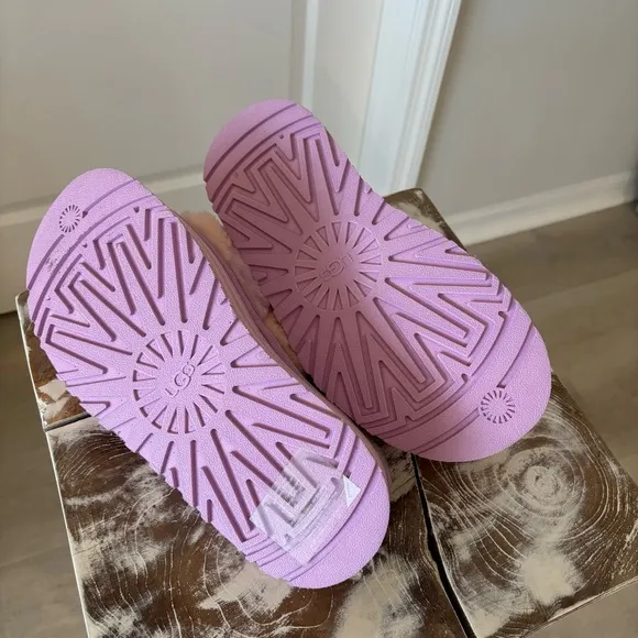 Ugg Disco Strip Slides Size 10
