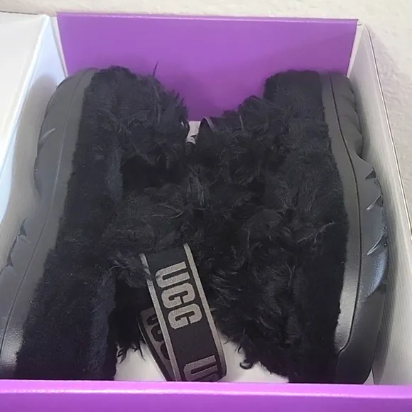 UGG FLUFF SUGAR BLACK SLIDES 7