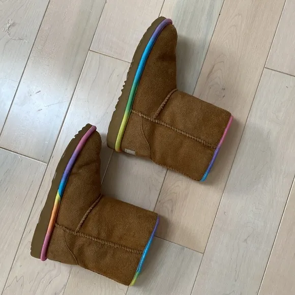 Ugg girls brown rainbow shearling sheepskin fur lined suede leather boots
