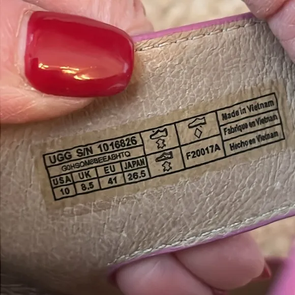 UGG Hanneli Platform Leather Slides